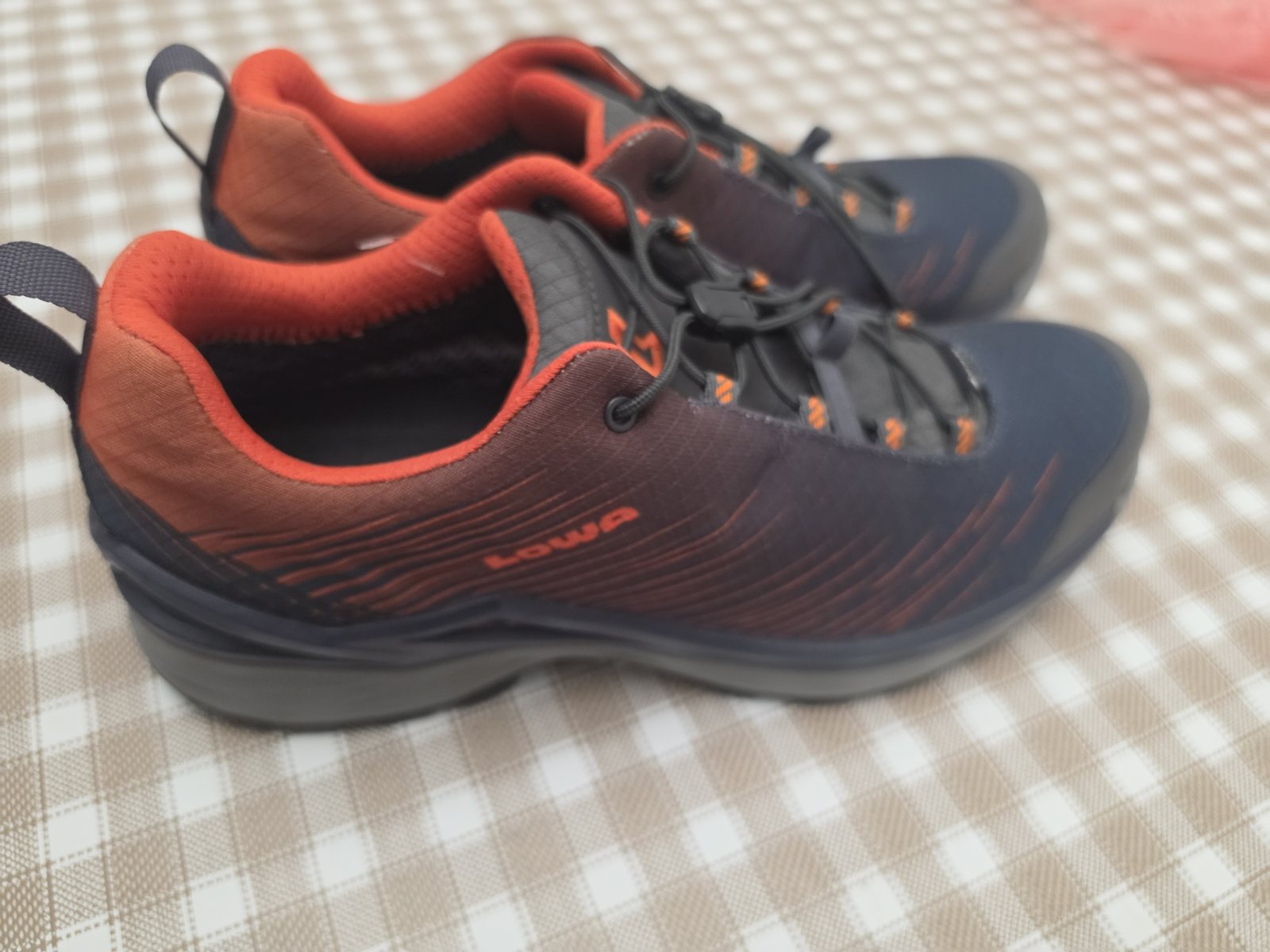 LOWA Zirrox GTX Lo SL